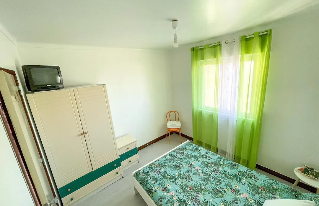 Lisbon At Your Doorstep - Bedrooms-1