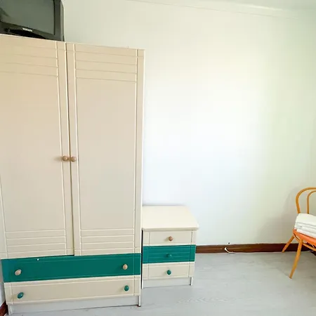 Lisbon At Your Doorstep - Bedrooms-3